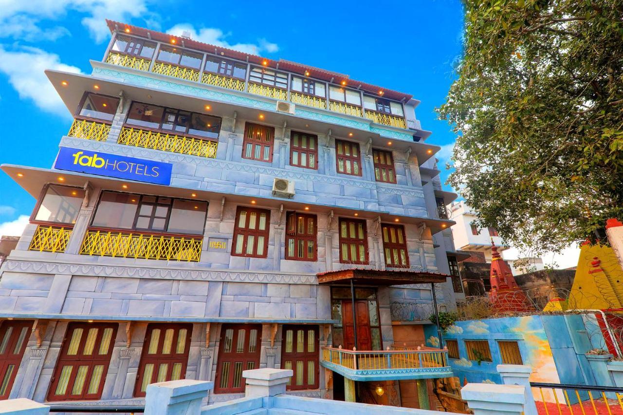 Fabhotel East View Варанаси Экстерьер фото
